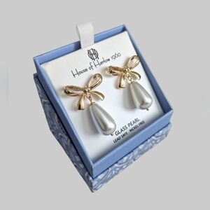 House of Harlow Gold Tone Bow & Glass Pearl Drop Earrings New In Box Mom Bride